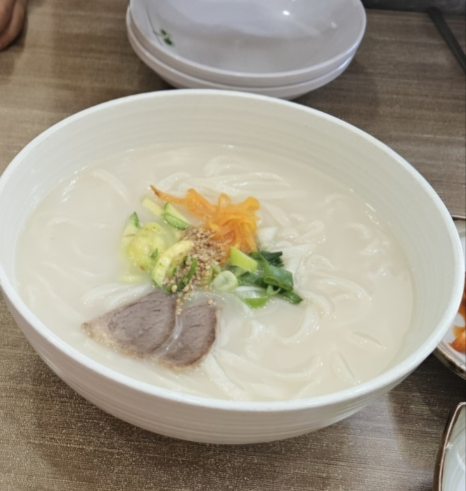 타래함흥냉면 이미지