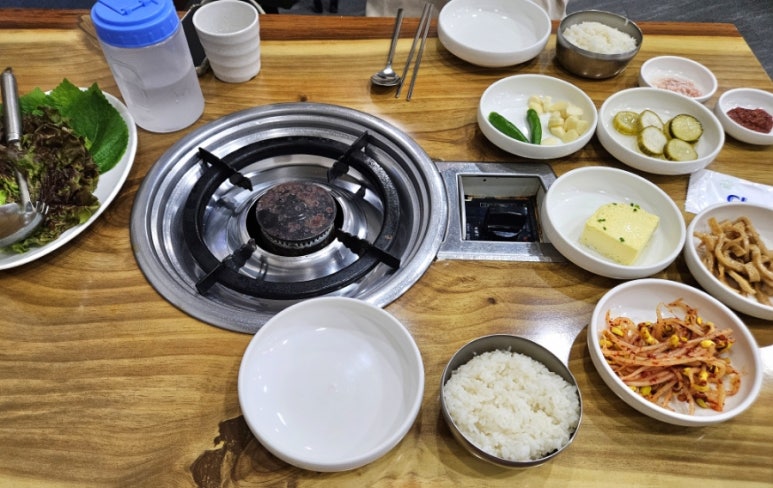 반가네쌈싸먹는김치찌개&삼겹살 이미지