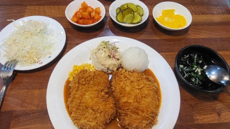 소담수제돈까스 이미지
