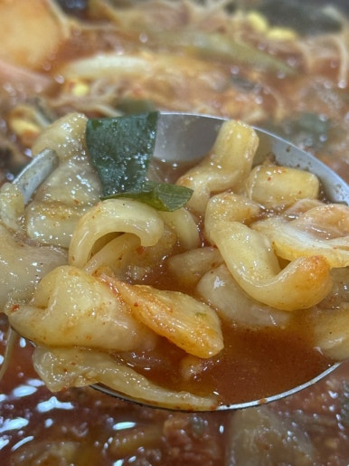 뼈다구해장국감자탕 이미지