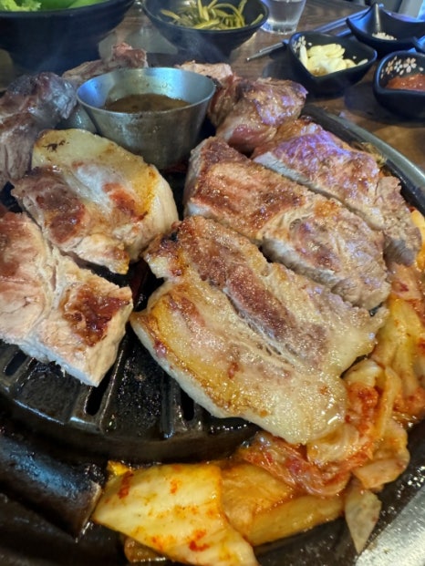월식당 이미지