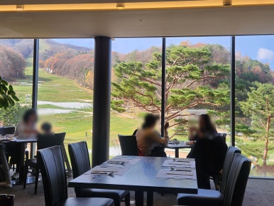 밥향기한식뷔페 이미지