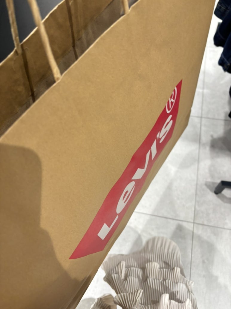 싼데의류 이미지