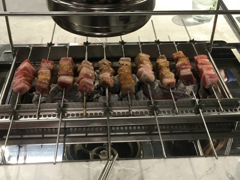 홍아 양꼬치 이미지