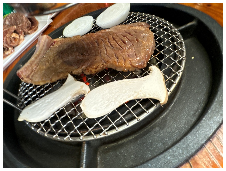 자연숯불화로구이 이미지