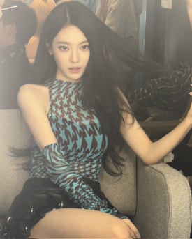 악마는프라다를싸게입는다 이미지