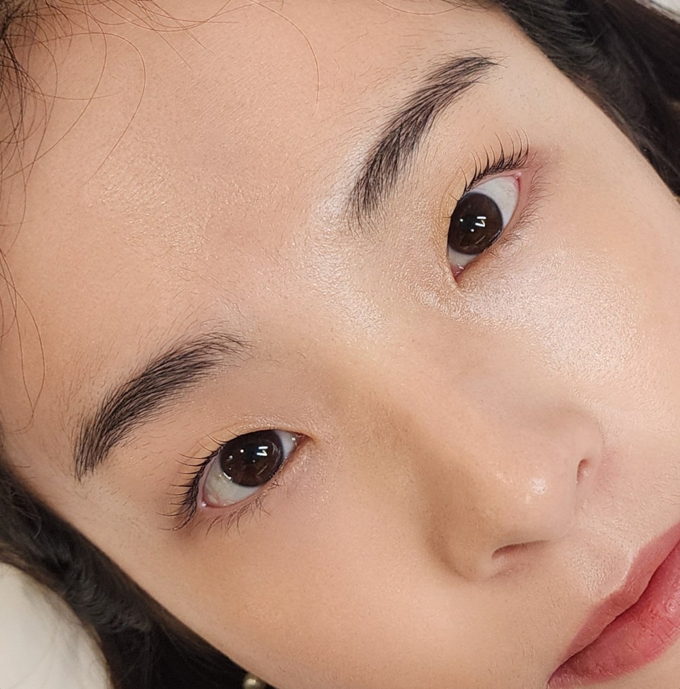 리브 아이래쉬 이미지