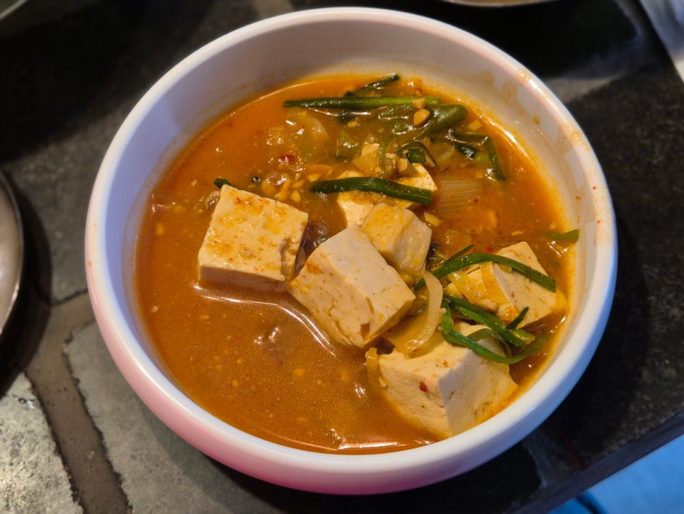 숯돈명화 이미지