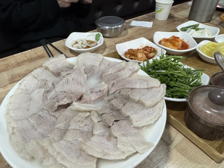 돈마루돼지국밥 이미지