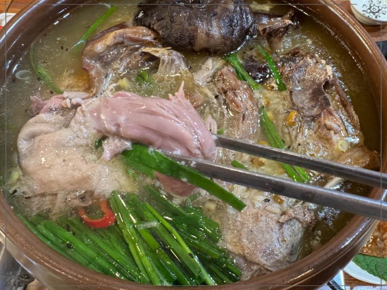 장수능이삼계탕 이미지