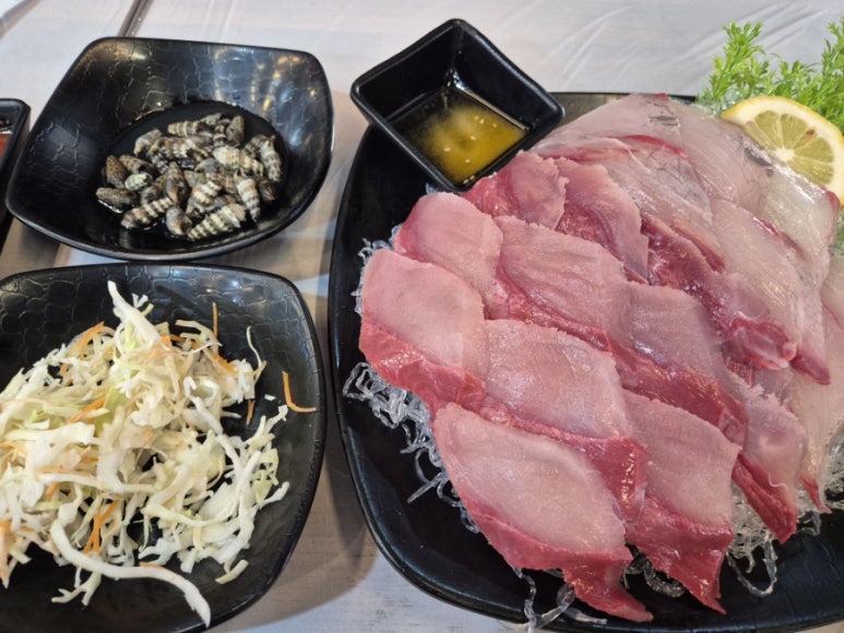 청운횟집 이미지