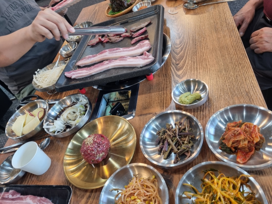 고기왕정육식당 이미지