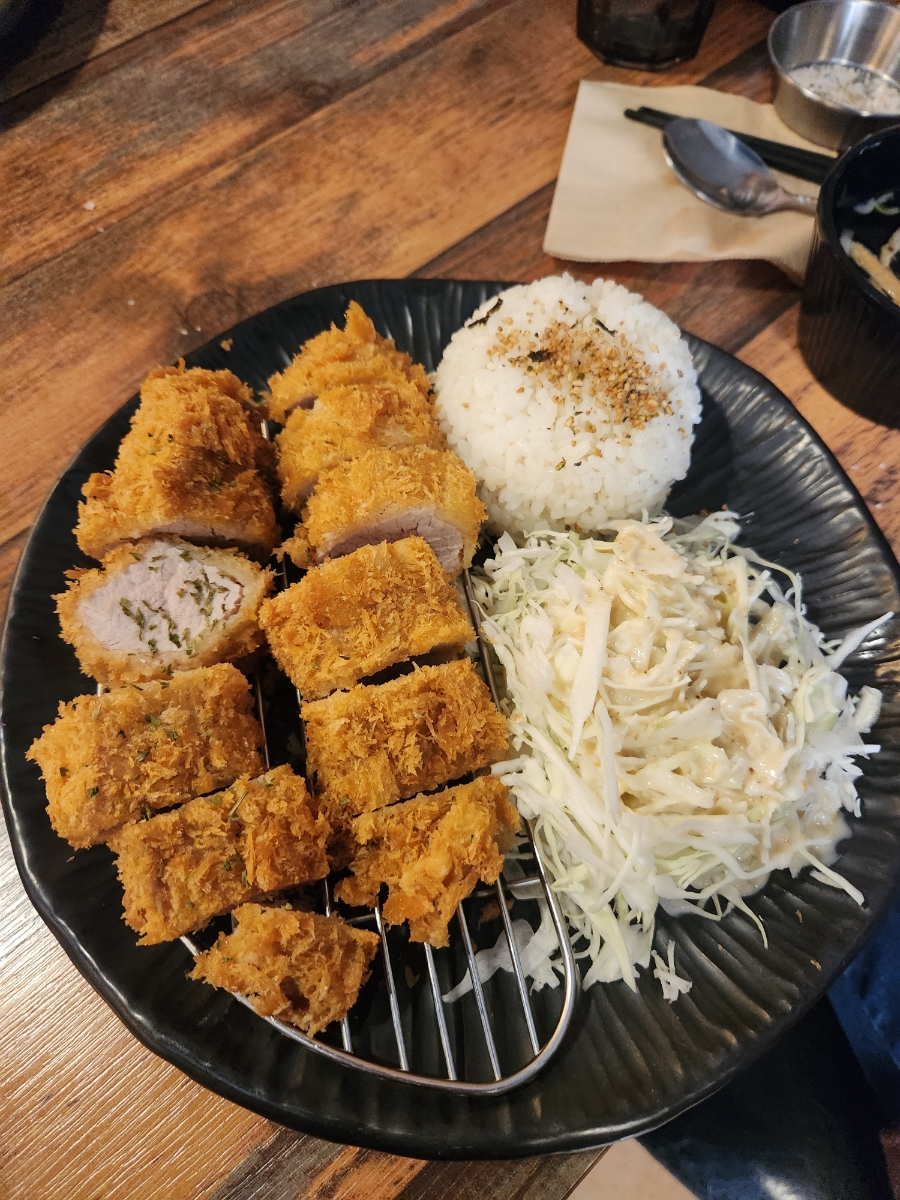 양지리돈카츠 이미지