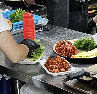 황제보쌈냉면칼국수 이미지