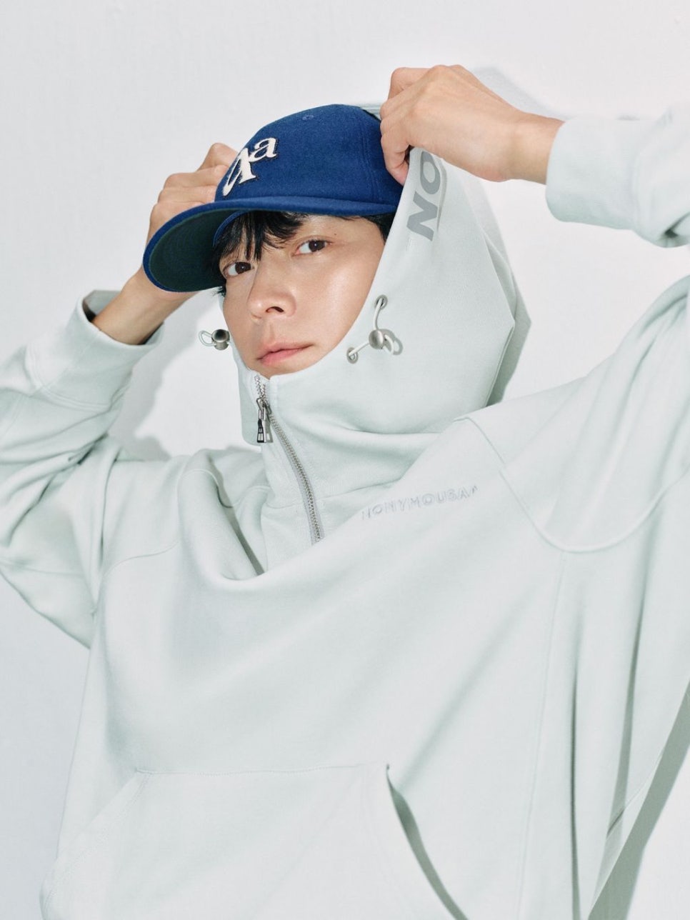 살펴봄 이미지