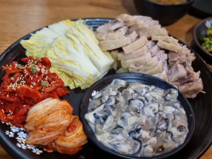 흥부보쌈 이미지