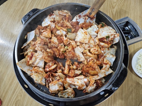 5.5닭갈비북항점 이미지