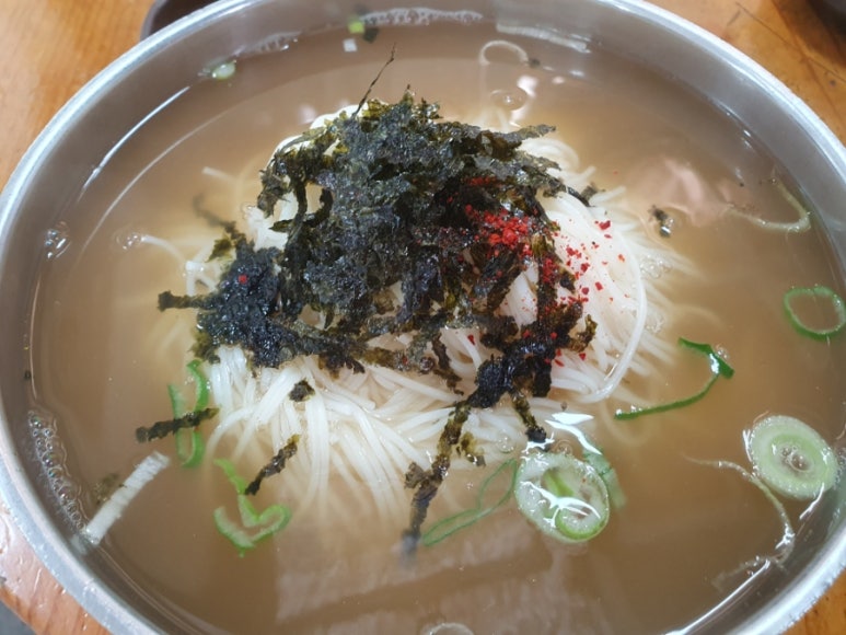 맛좋은멸치국수 이미지