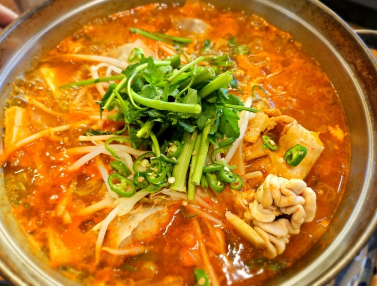 찬란한아구 공덕직영점 이미지