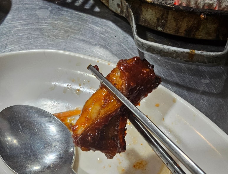 미스터꼼장어 이미지
