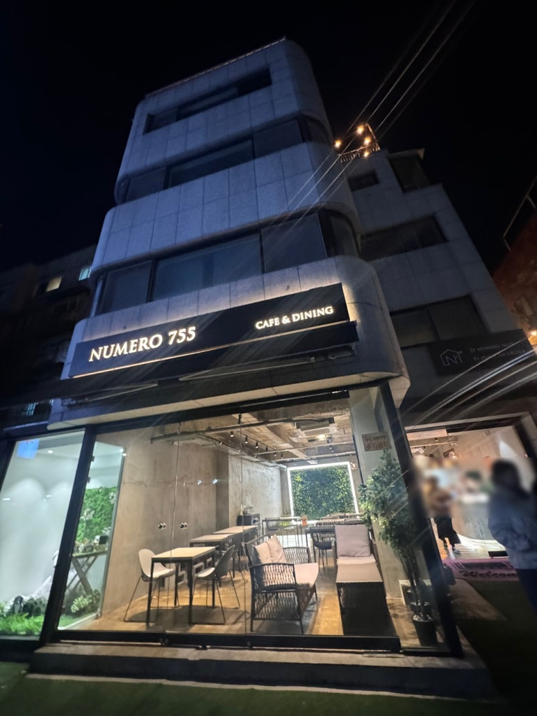 누메로755 이미지
