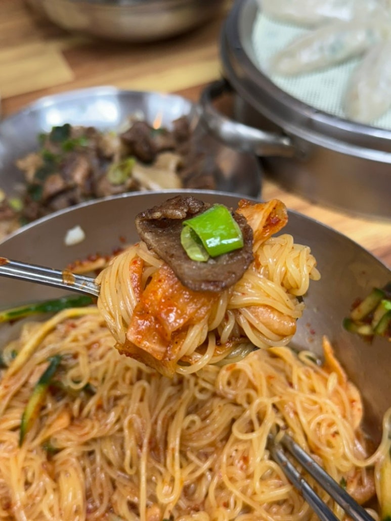 밀면집 이미지