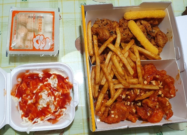 스모프치킨 칠곡태전점 이미지