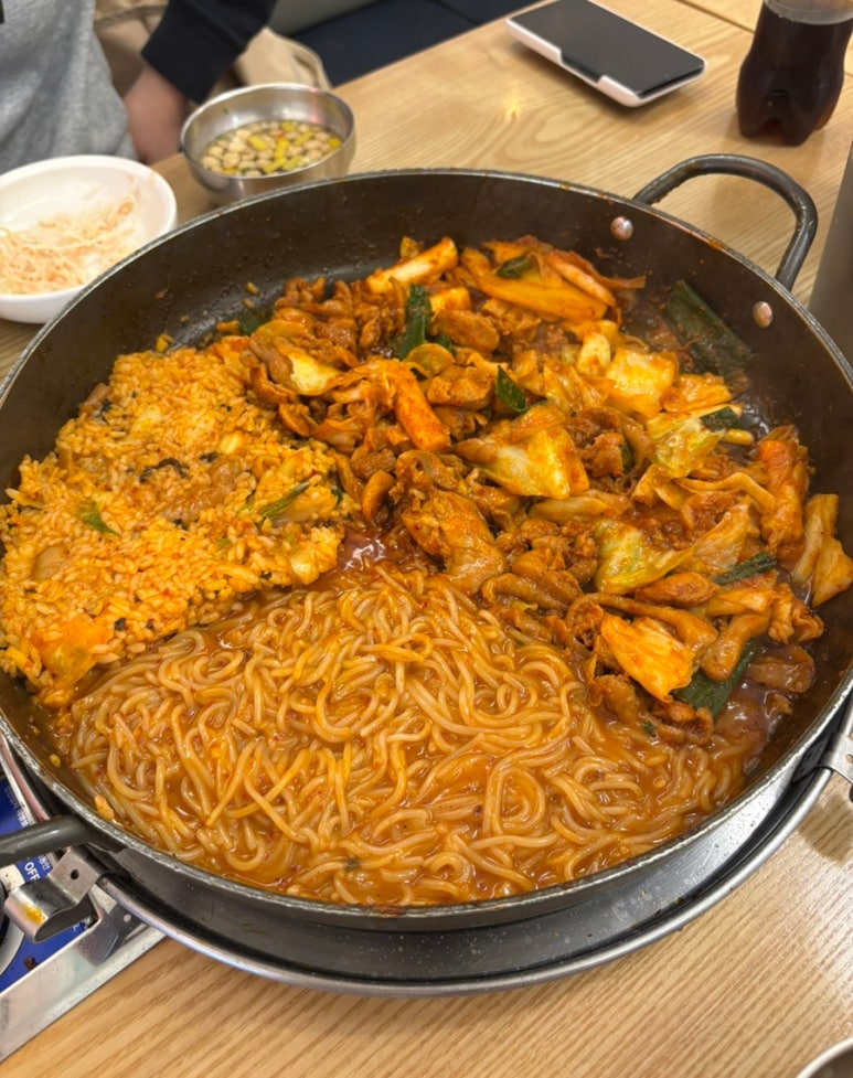 유가솜씨 닭갈비 경성대점 이미지