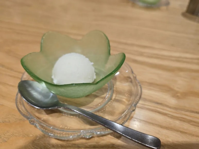 코끼리식당 이미지