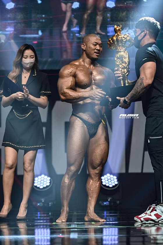 몬스터핏189 이미지