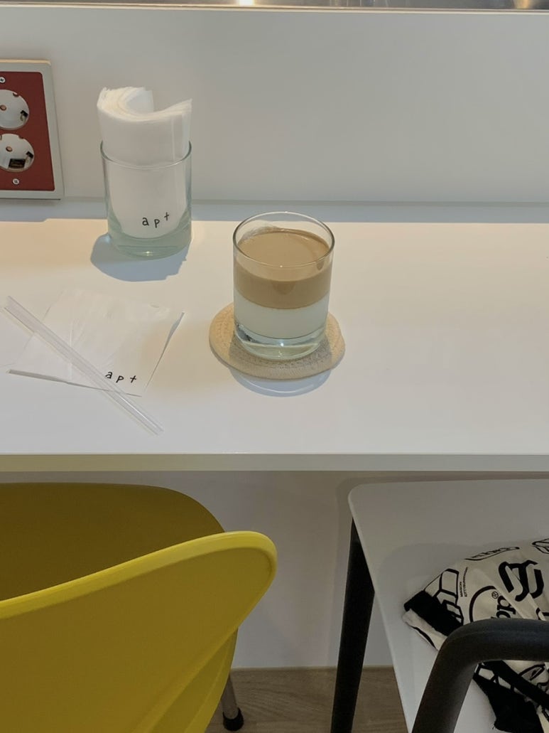 압트커피 이미지