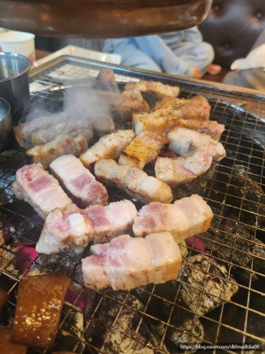 가현산생고기 이미지