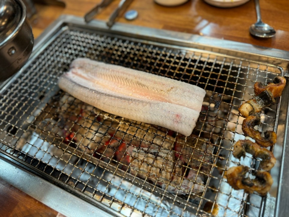 풍천장어 오억집 역촌역점 이미지