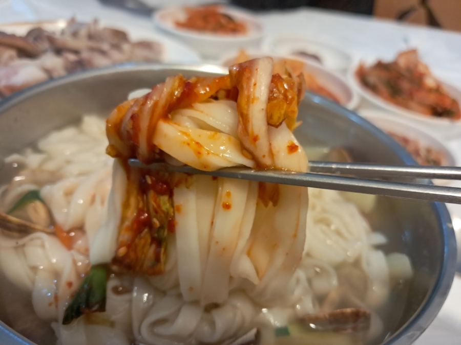 한내해물칼국수 이미지