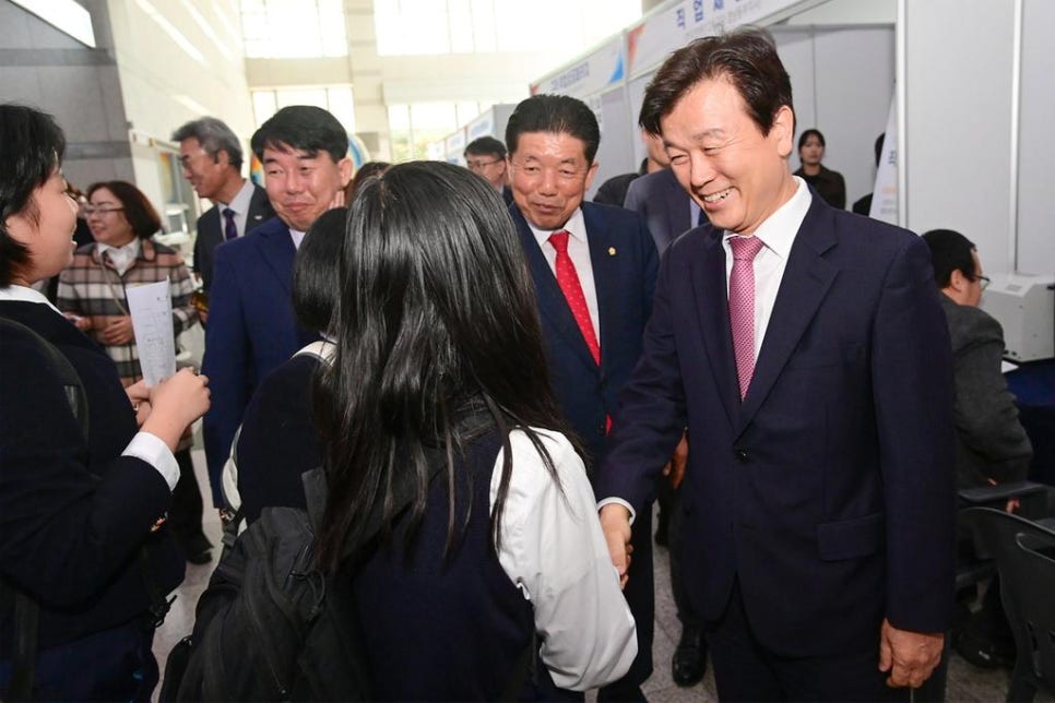 오캐스트라체험관 이미지