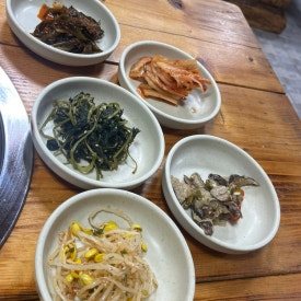 앞오름돼지촌 사진 5