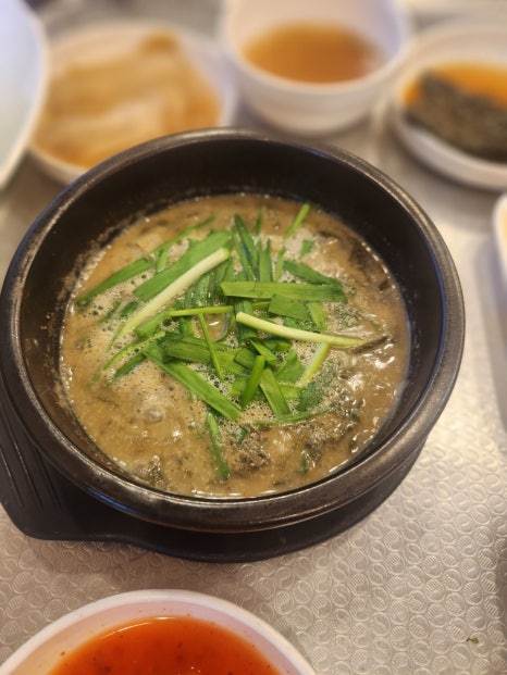 백마강민물장어 이미지