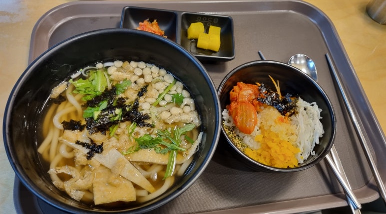 용우동 용산역점 이미지