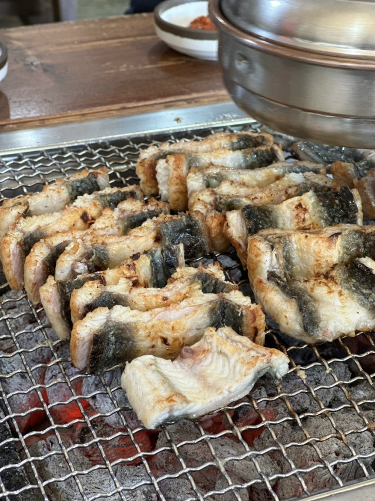 통일로장어촌 이미지