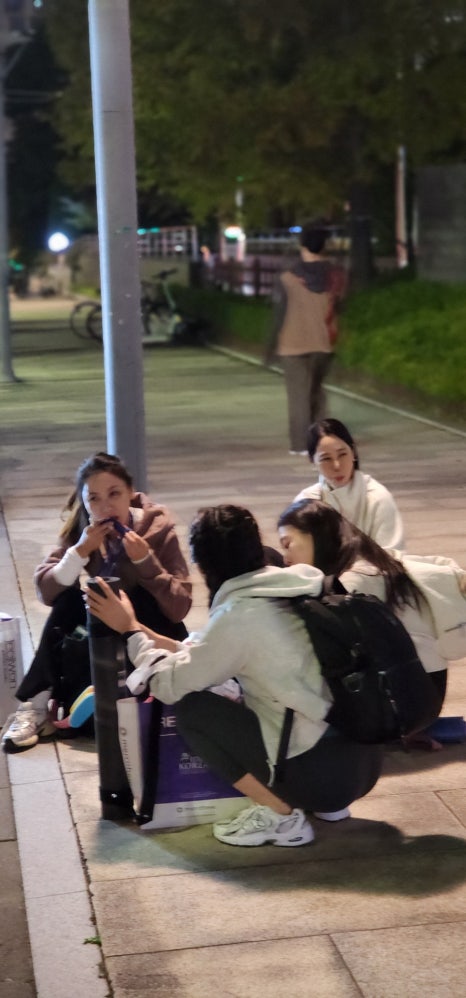 더퀸korea 이미지