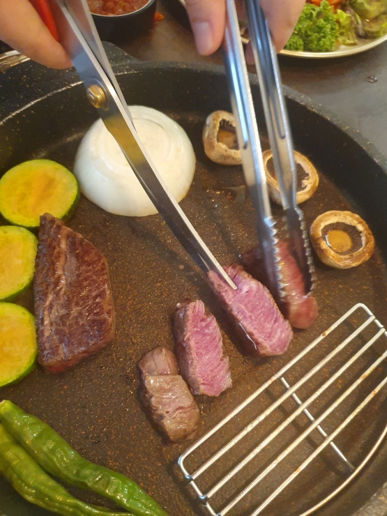 일품한우 이미지