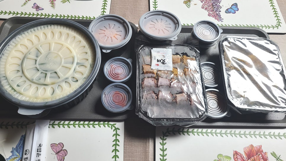 큰바우국밥 이미지