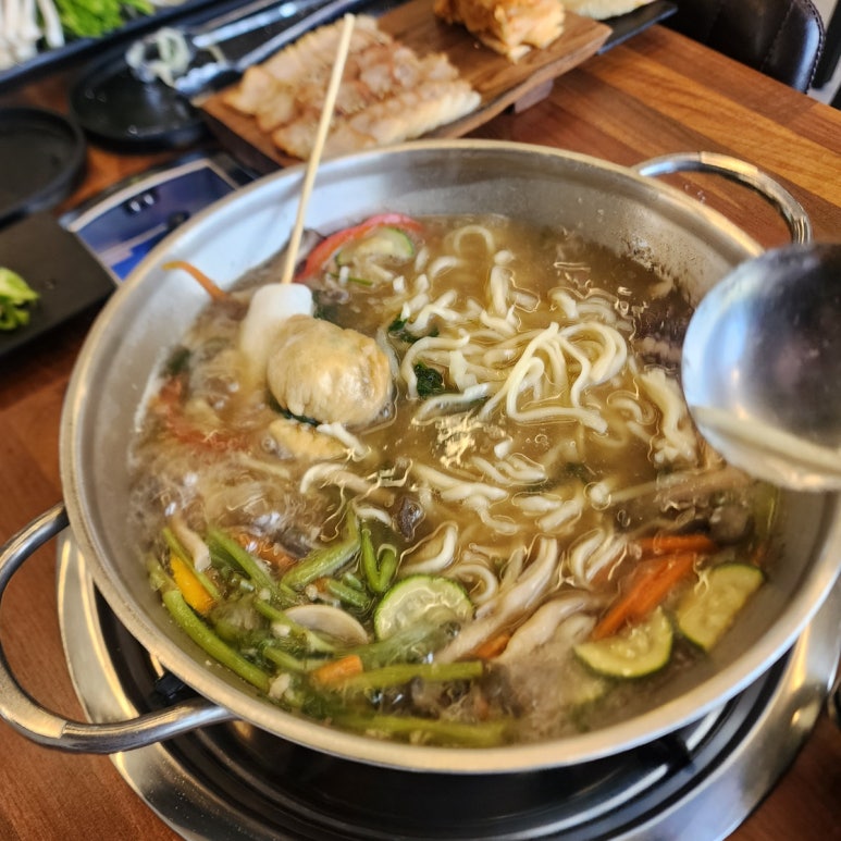 조선칼국수 이미지