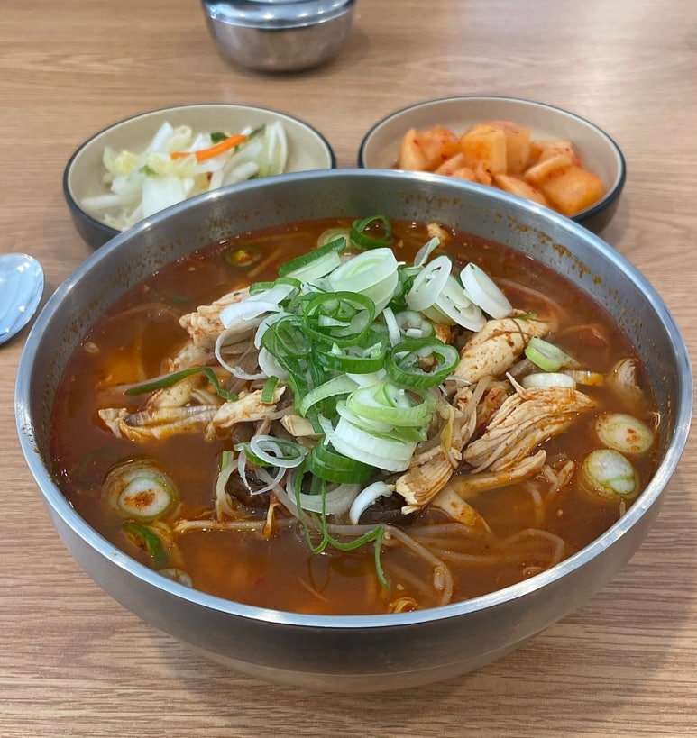 오늘은 어떤 닭 이미지