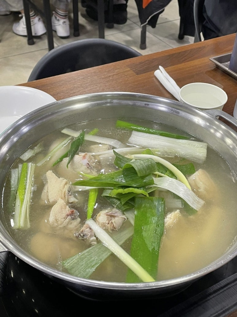 원조닭칼국수 이미지