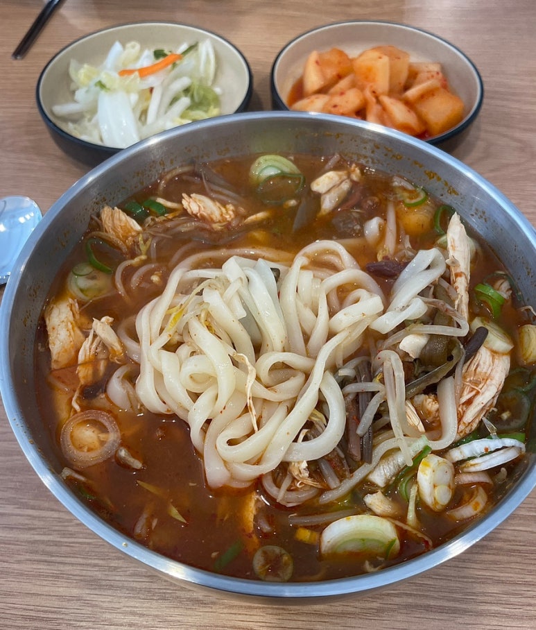 오늘은 어떤 닭 이미지