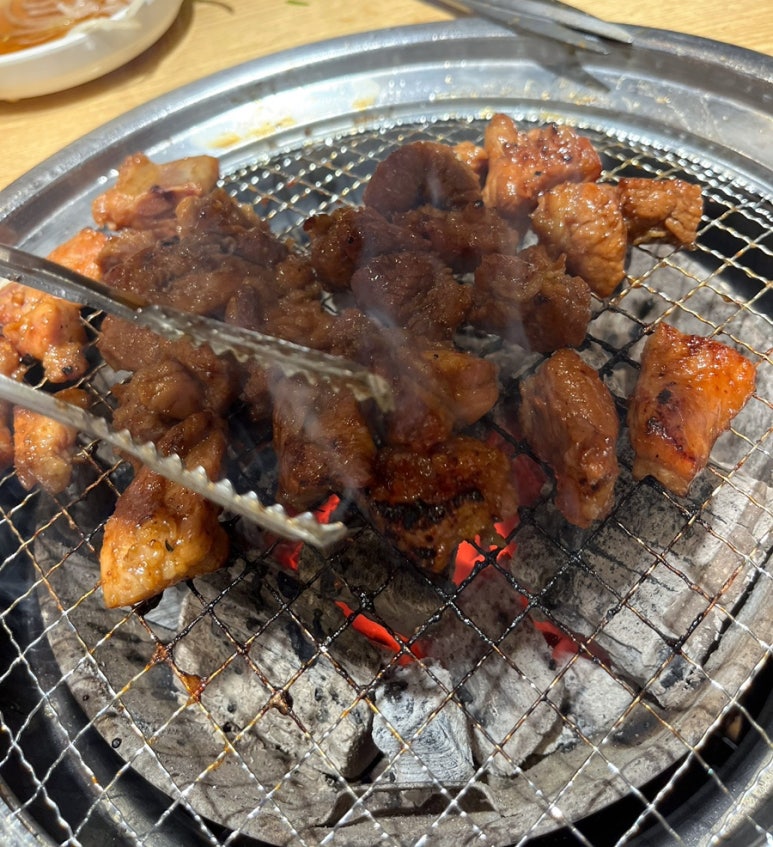 고기싸롱시흥 이미지