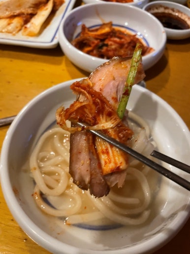 1984그수육집칼국수 이미지
