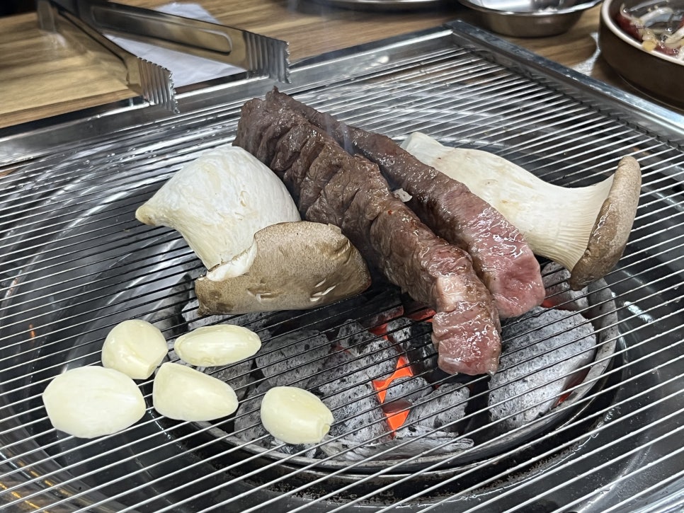 김태현의꽃등심한근집 이미지