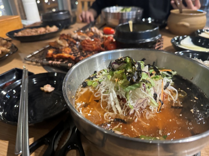 항아리숯불갈비 이미지